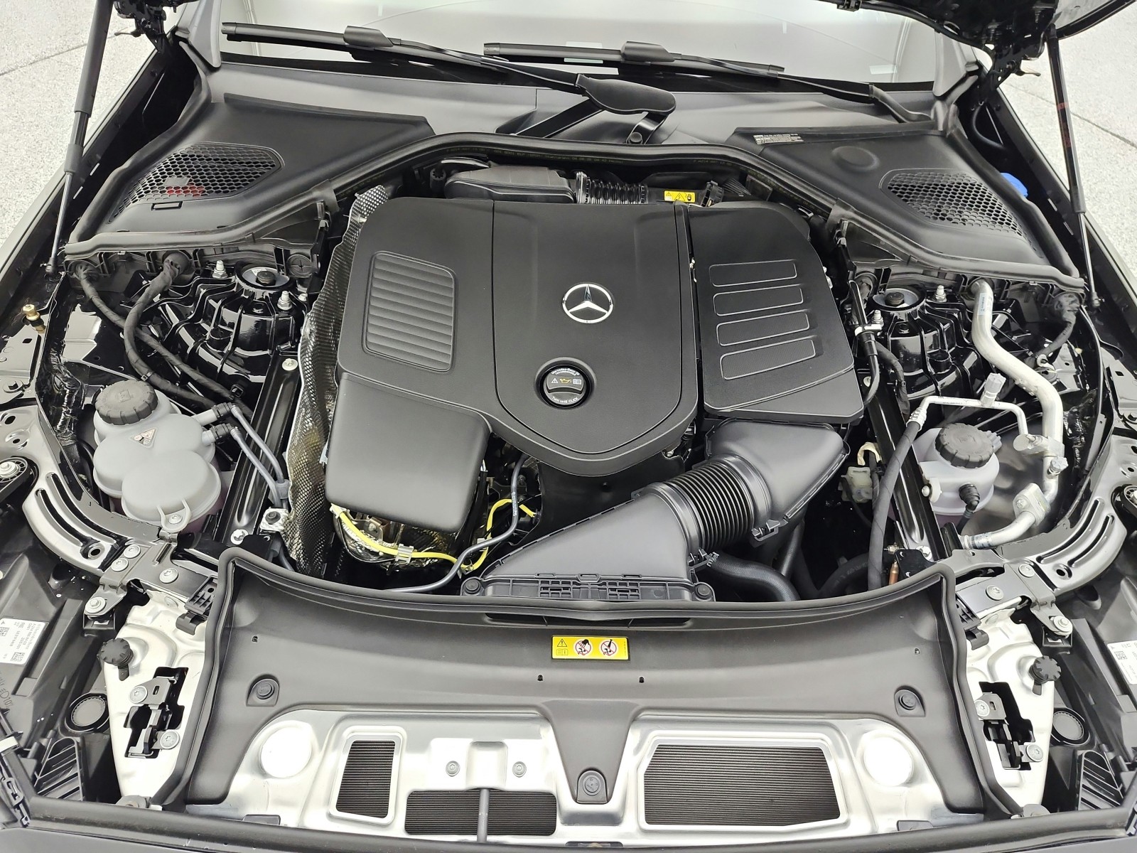New 2027 Black Mercedes-Benz E 350 RWD Sedan image 12