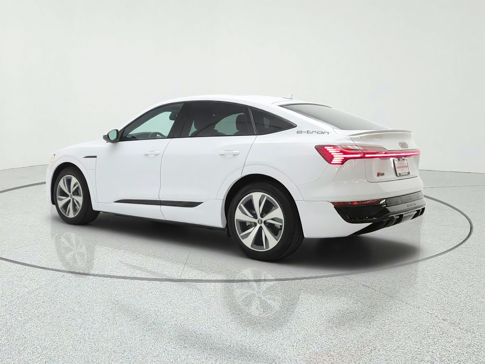 Used 2024 Glacier White Metallic Audi S line Premium image 7