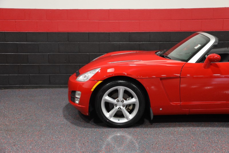 2009 Saturn Sky 2dr Convertible in , 