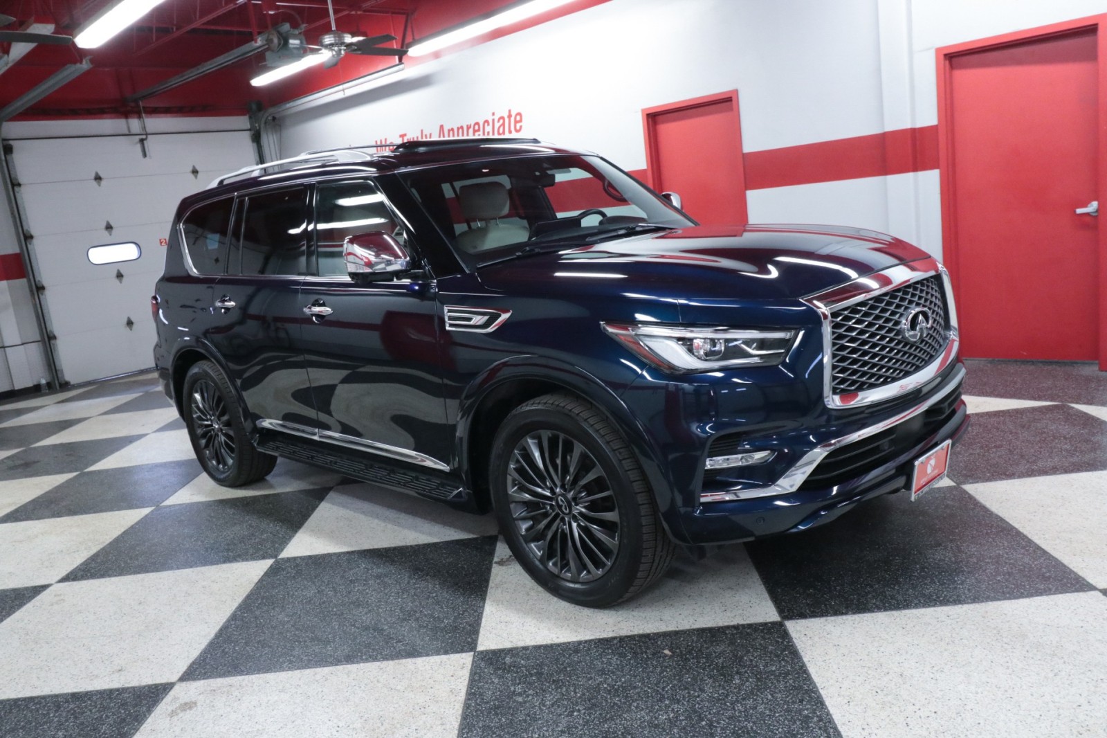 Used Car 2022 Infiniti Qx80  Sensory For Sale Under $50,000 In Austin, Texas