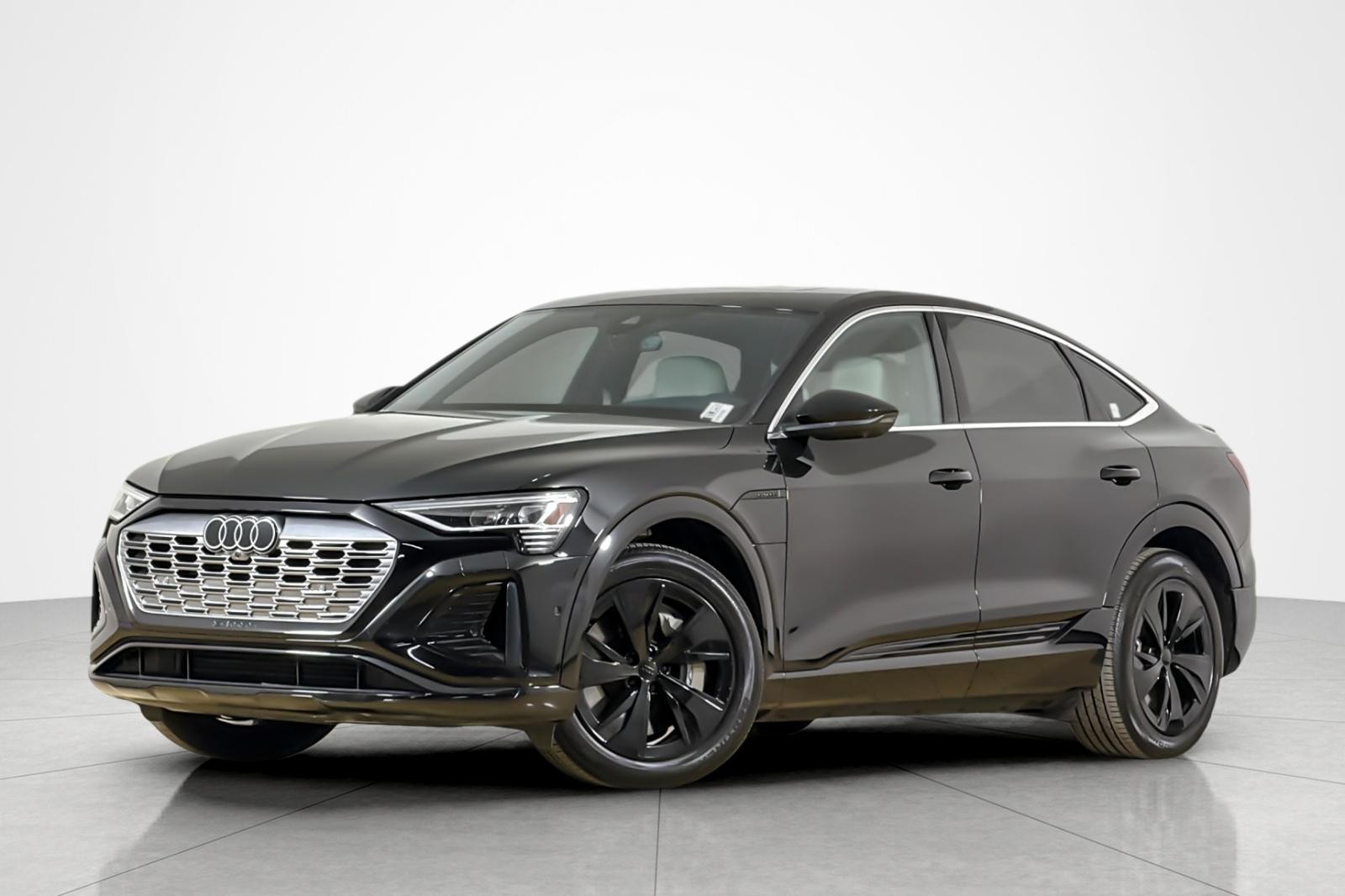 2024 Audi Q8 e-tron Sportback S line Premium Plus quattro
