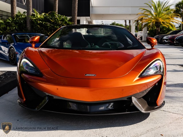 McLaren 570S