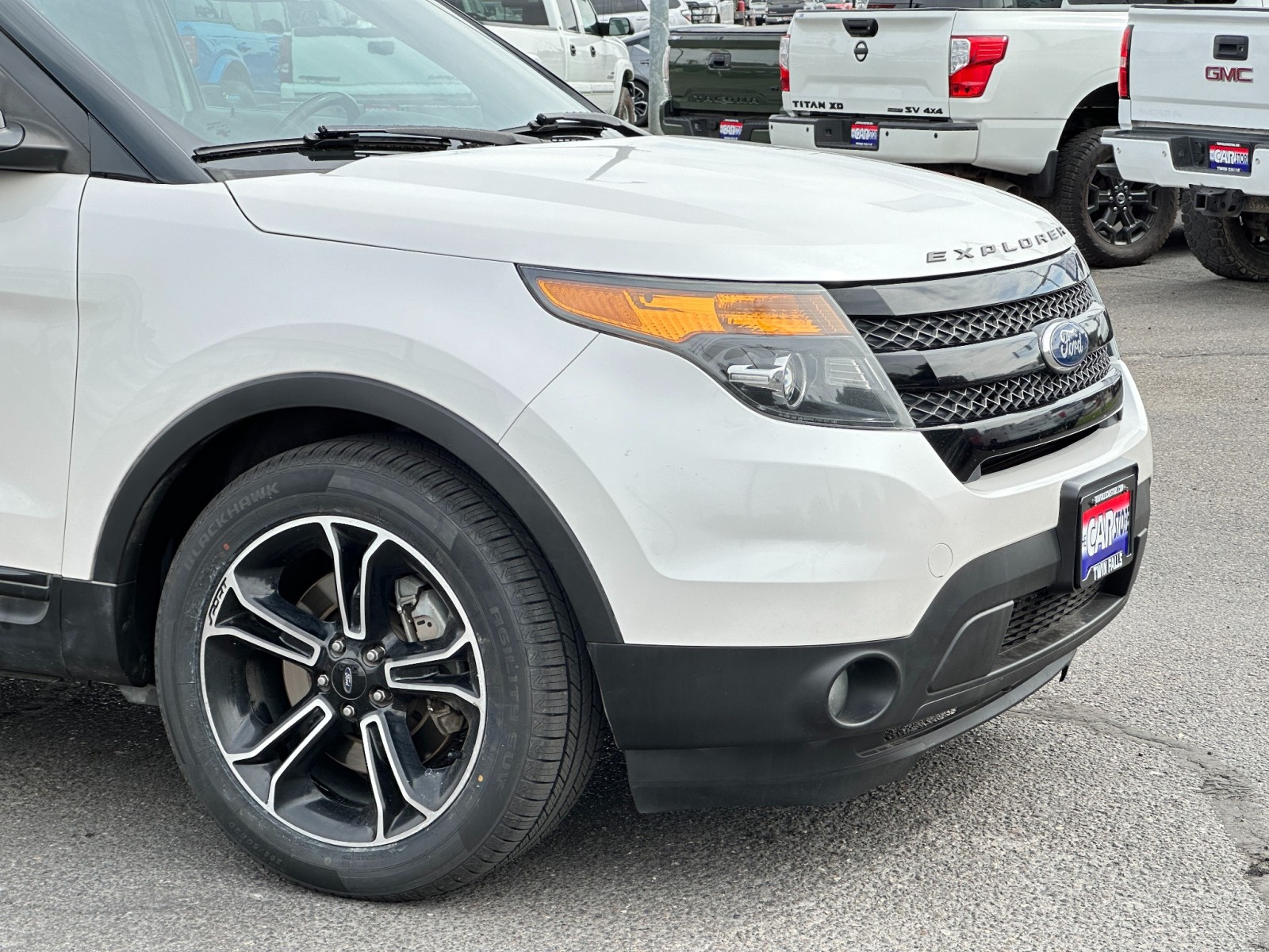 2015 Ford Explorer Sport 3