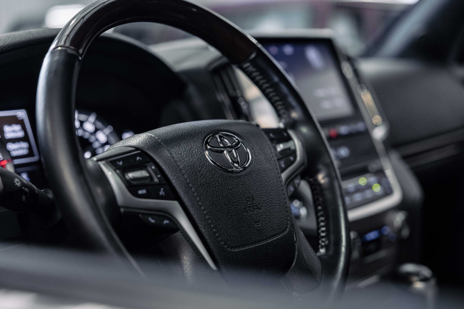 Used Car 2018 Toyota Land Cruiser  For Sale Under $70,000 In Boerne, Texas