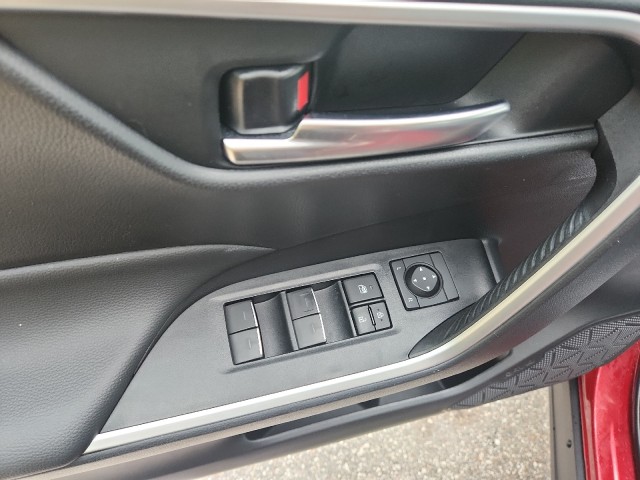ToyotaRAV418