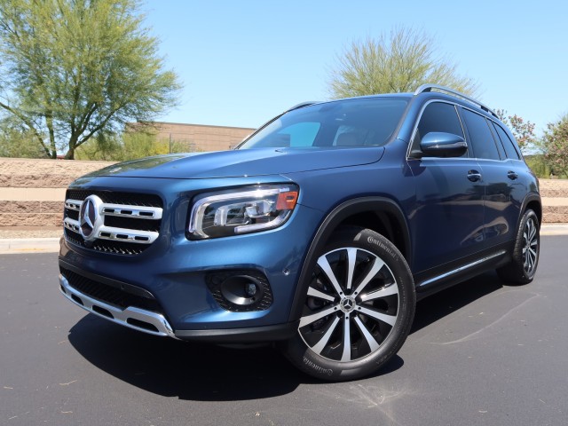 Denim Blue Metallic 2021 Mercedes-Benz GLB 250 FWD SUV / Crossover Front-Wheel Drive Automatic