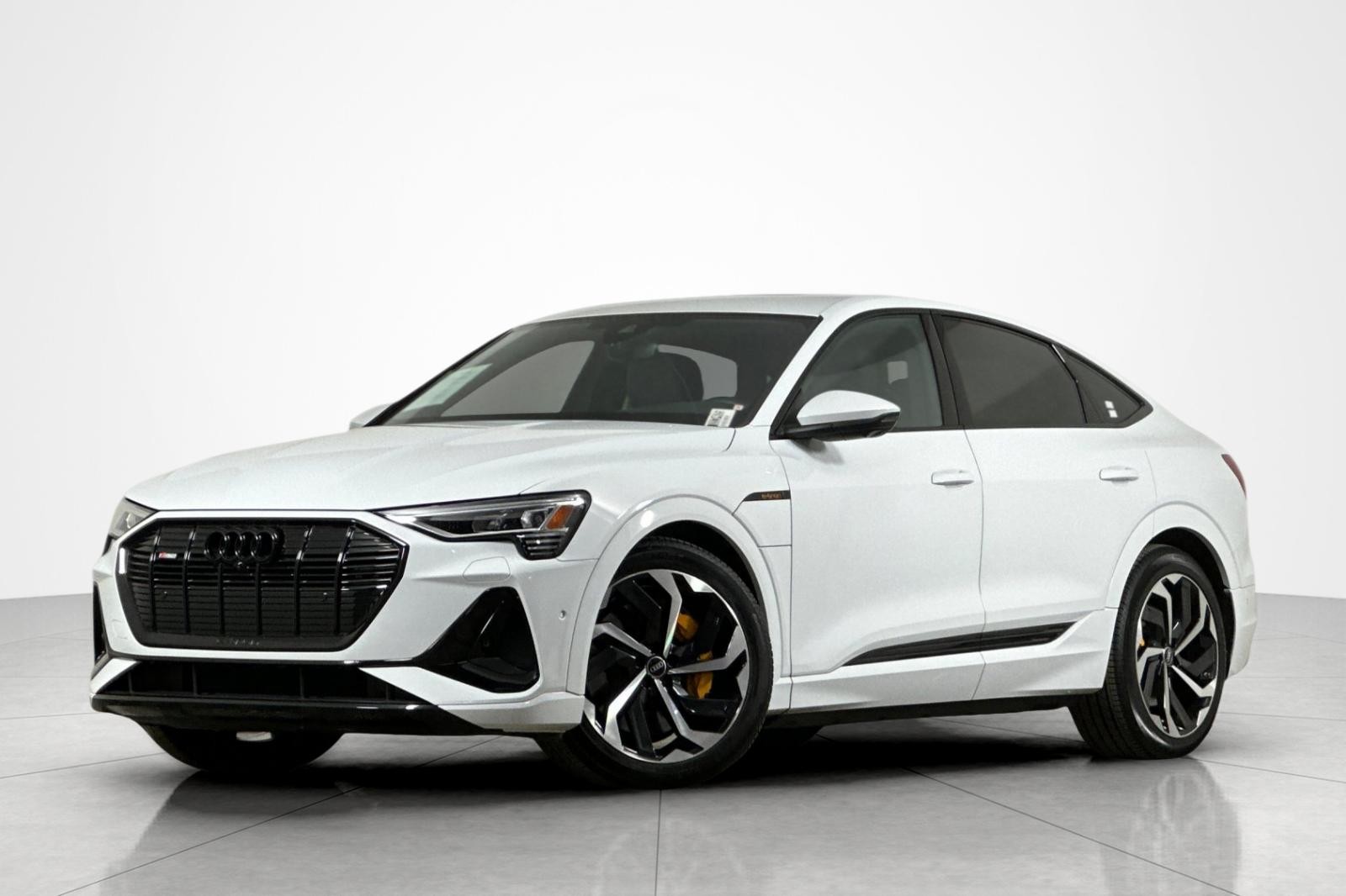2023 Audi e-tron Sportback 2023 Audi e-tron Sportback S line Premium Plus quattro Sport Utility