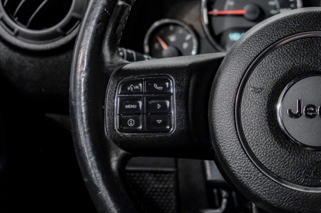 2014 Jeep Wrangler Unlimited Sport 16