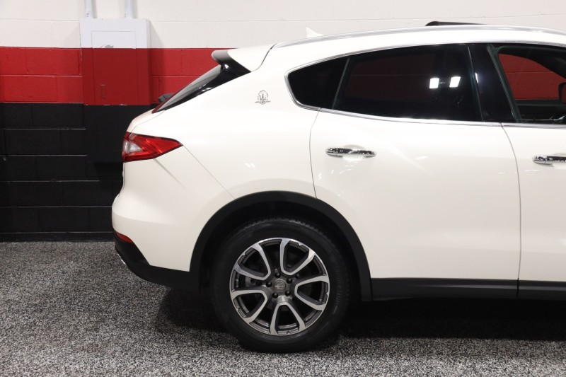 2018 Maserati Levante 4dr Suv in , 