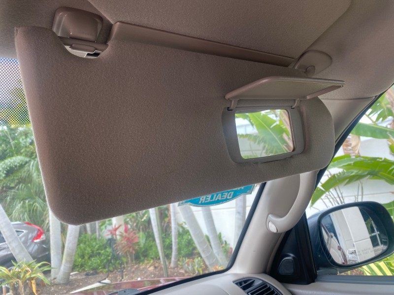 2006 Toyota Tundra SR5 4 DR CREW LOW MILES 93,838 in ,