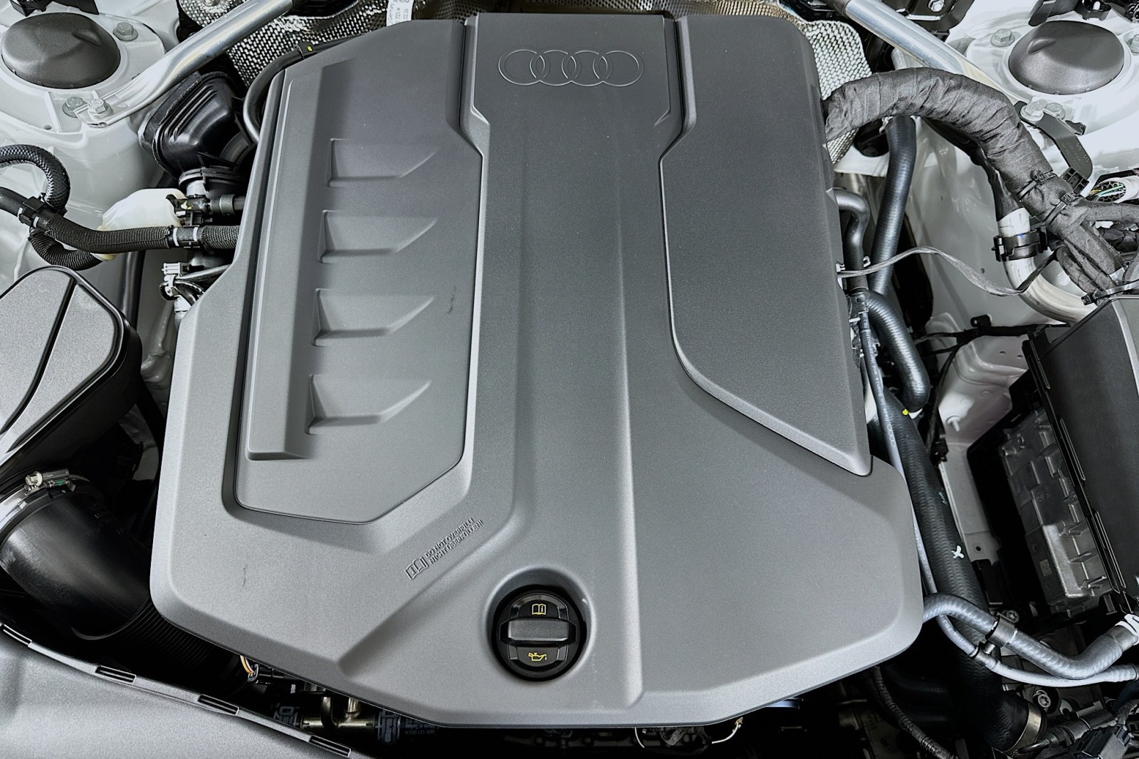 New 2026 Glacier White Metallic Audi Premium Plus image 12