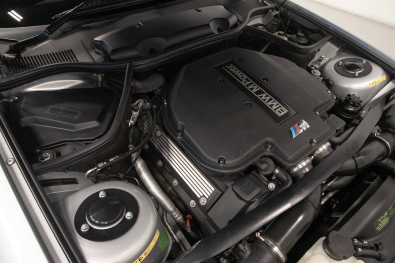 2001 BMW Z8 Z8 *WE HAVE EVERY SERVICE RECORD BACK TO 2004* *IMMACULATE* in , 