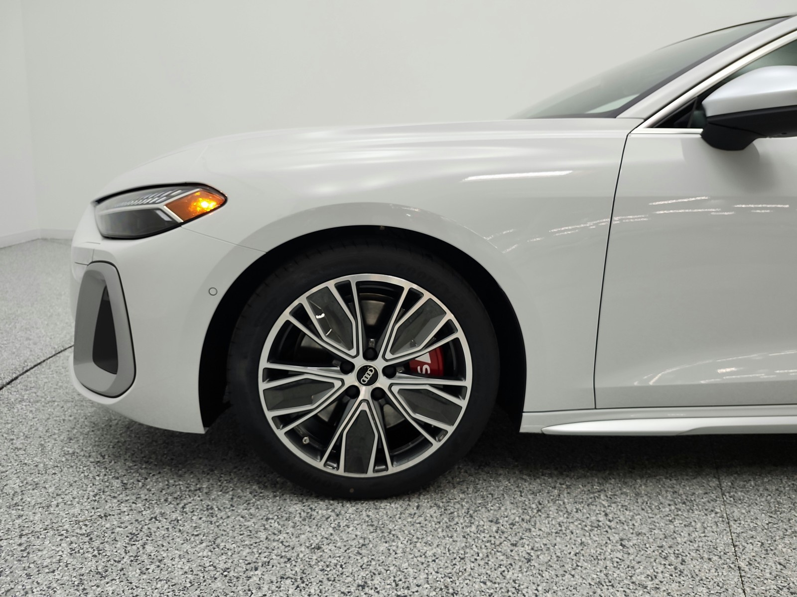 New 2026 Glacier White Metallic Audi Premium Plus 3.0 TFSI quattro image 15