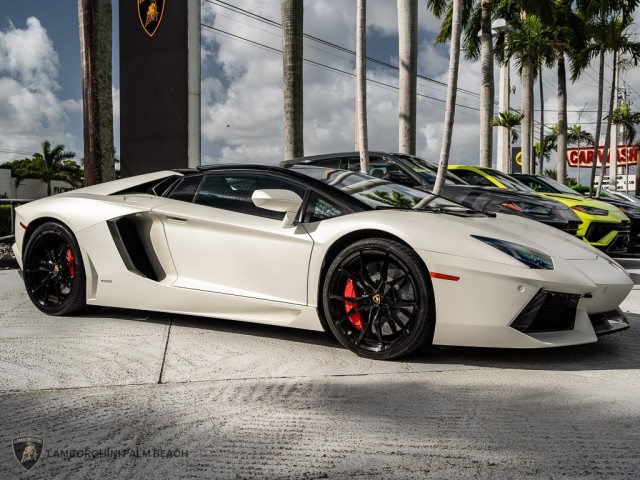 Lamborghini Aventador