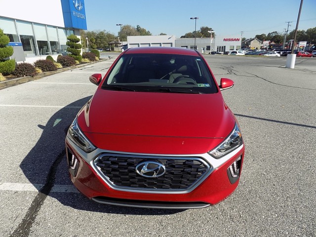 2022-Hyundai-Ioniq-Hybrid 2022-Hyundai-Ioniq-Hybrid