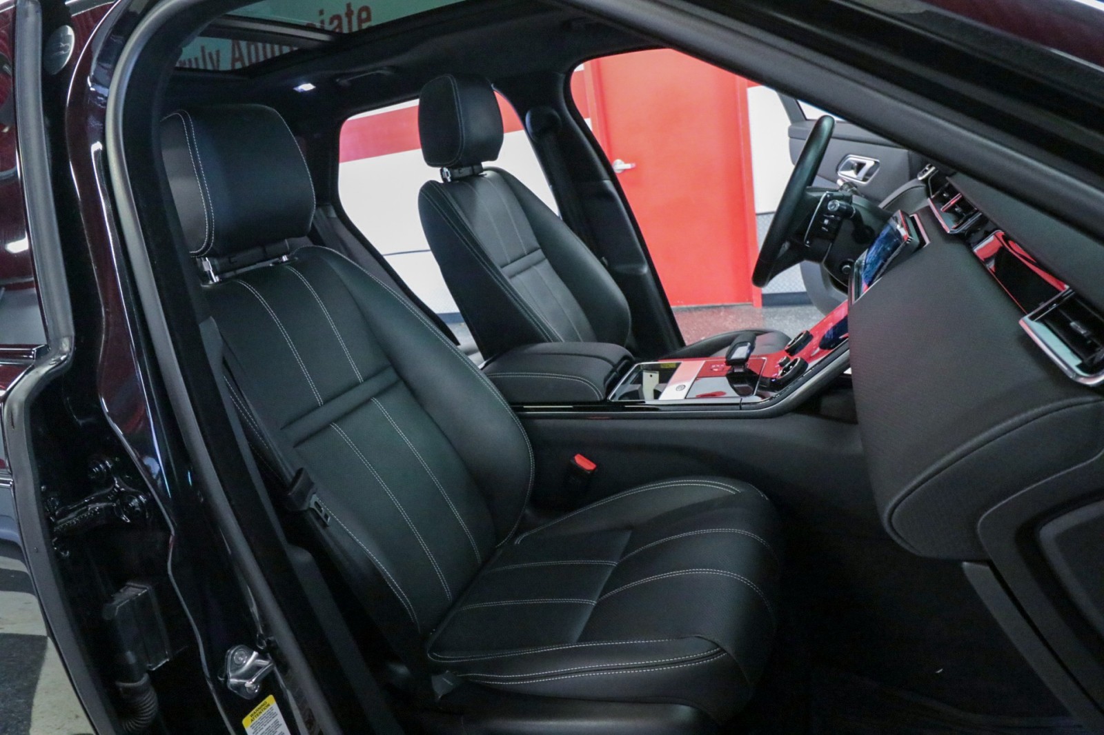 Used Car 2022 Land Rover Range Rover Velar  R-dynamic S For Sale Under $35,000 In Austin, Texas
