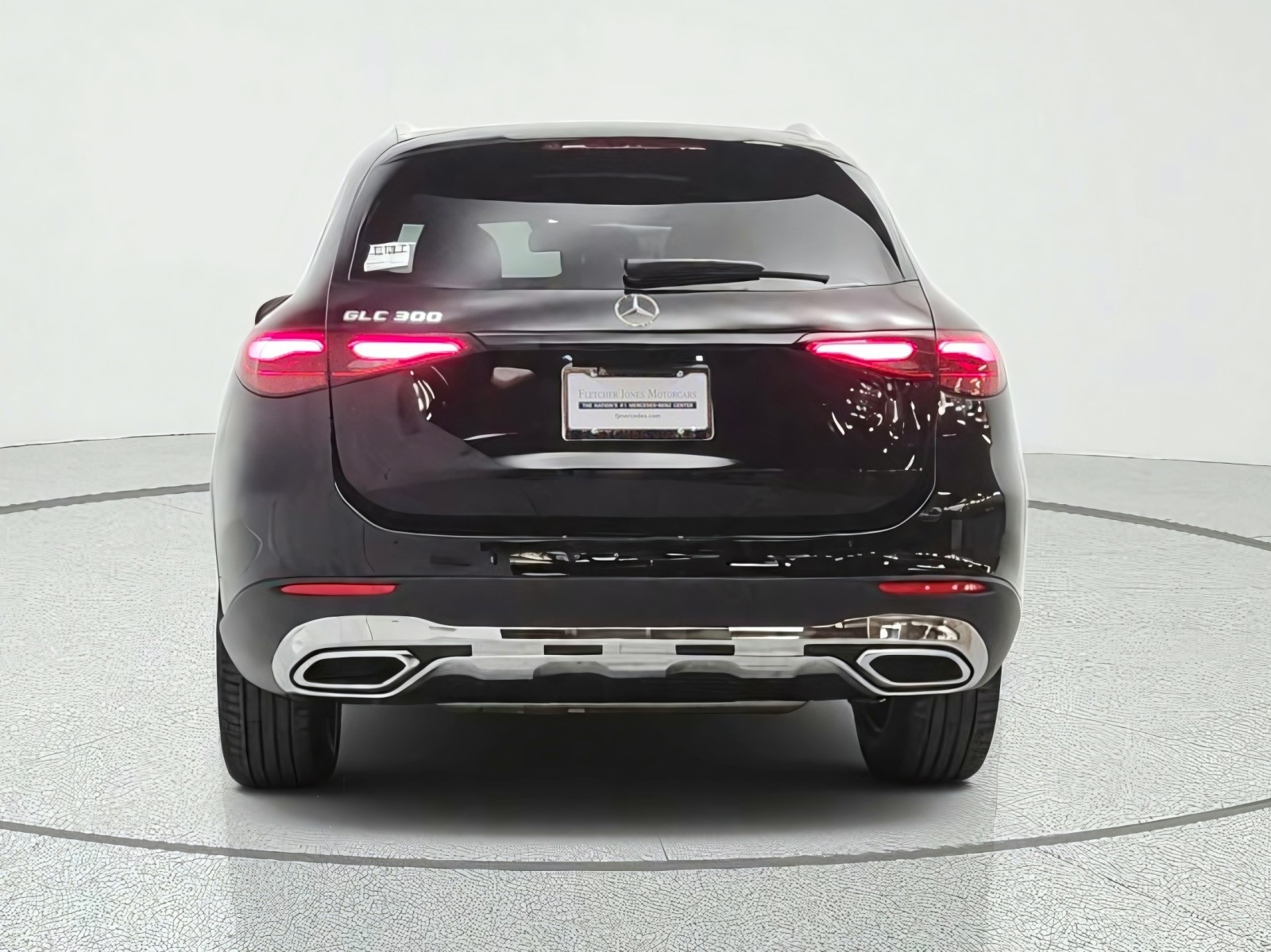 New 2027 Black Mercedes-Benz GLC 300 SUV image 6