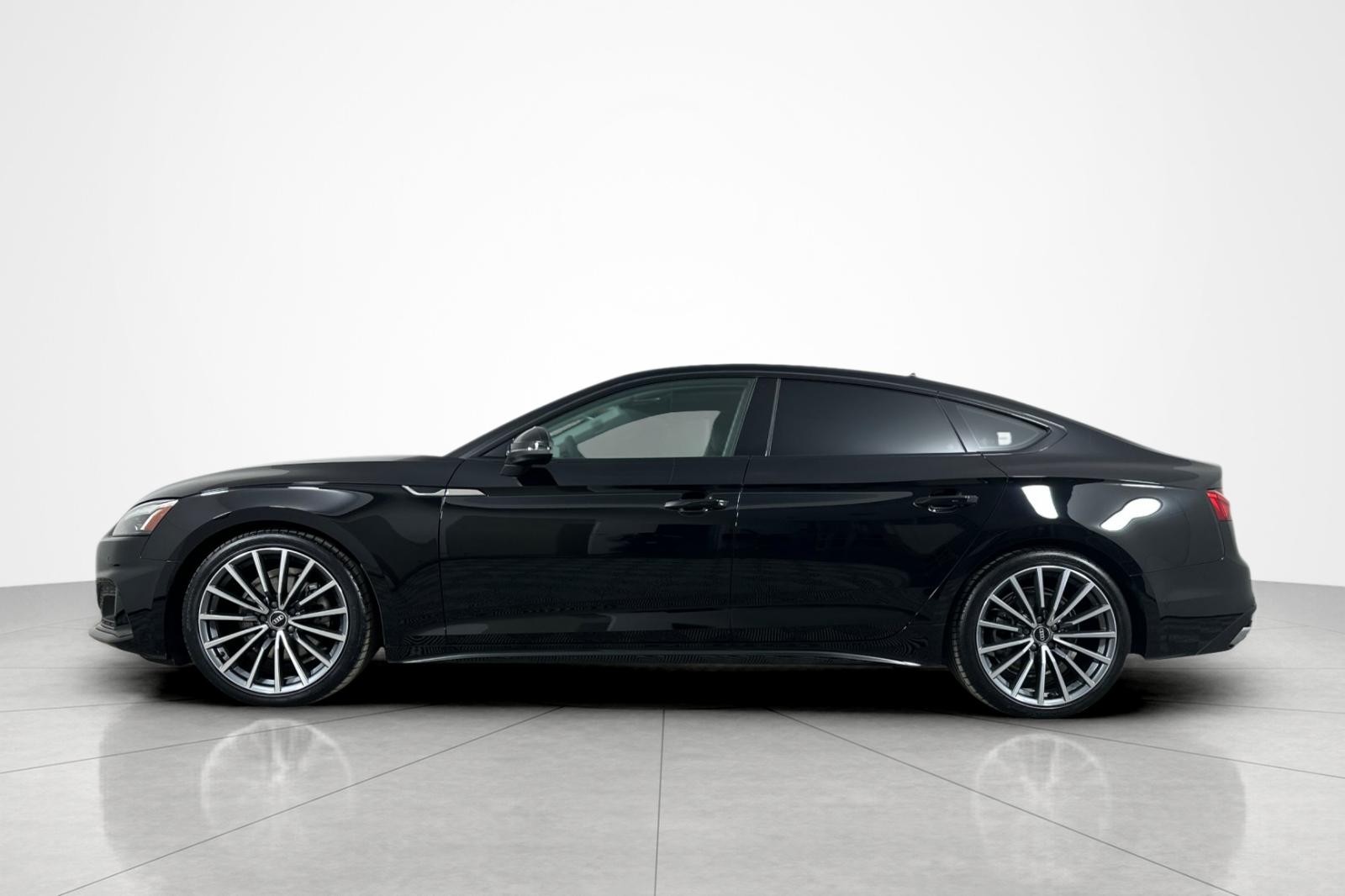 Used 2023 Brilliant Black Audi Premium Plus 40 TFSI quattro image 2