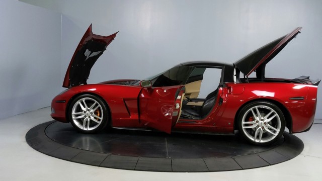 2009 Chevrolet Corvette w/1LT 12