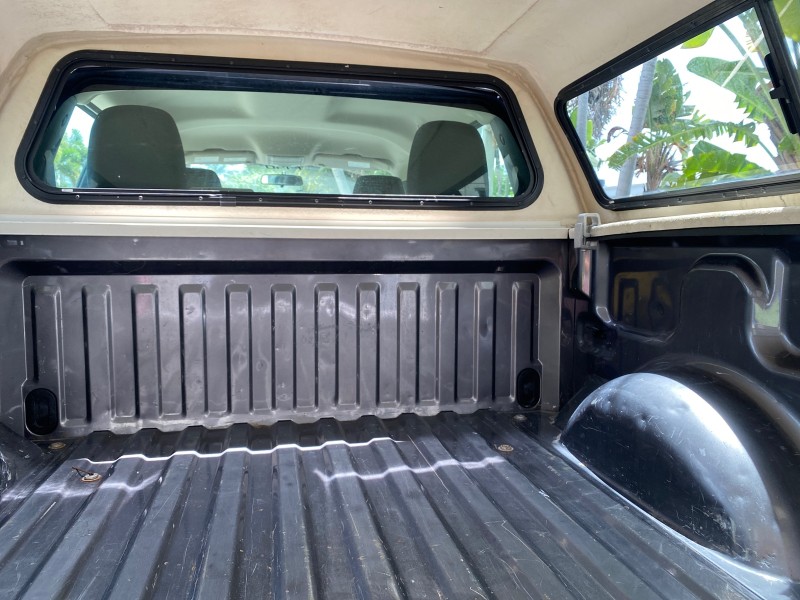 2010 Ford F-150 4 DR CREW XL LOW MILES 34,625 in , 