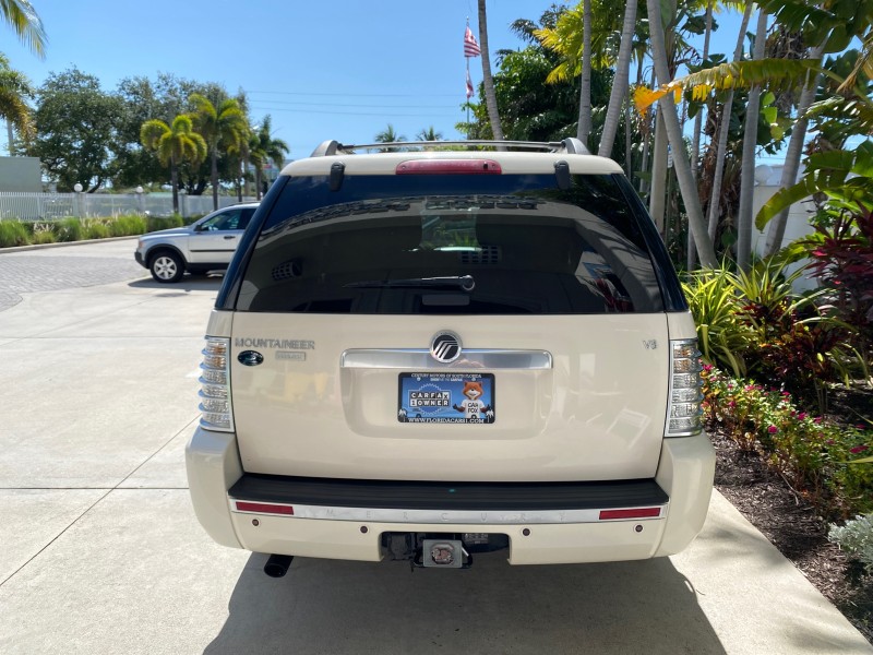 2007 Mercury Mountaineer SUV Premier 1 OWNER in ,