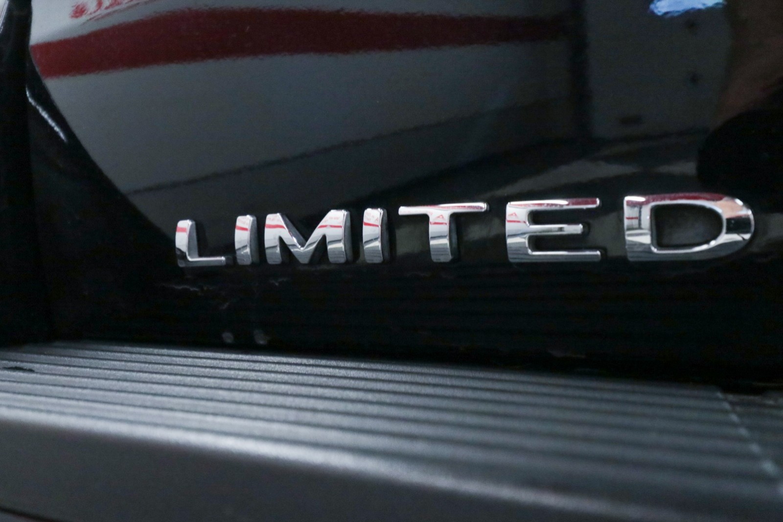 Used Car 2021 Ford Expedition  Limited For Sale Under $35,000 In Austin, Texas