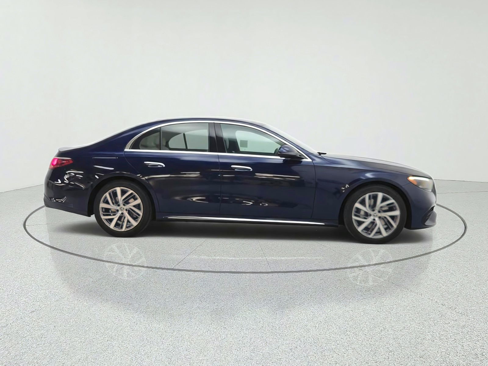 New 2027 Nautical Blue Metallic Mercedes-Benz E 350 RWD Sedan image 4