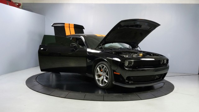 2015 Dodge Challenger R/T Plus 10