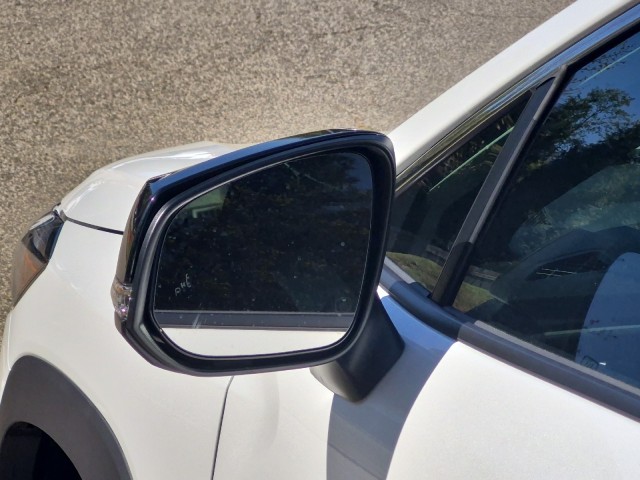 ToyotaCorolla Cross5