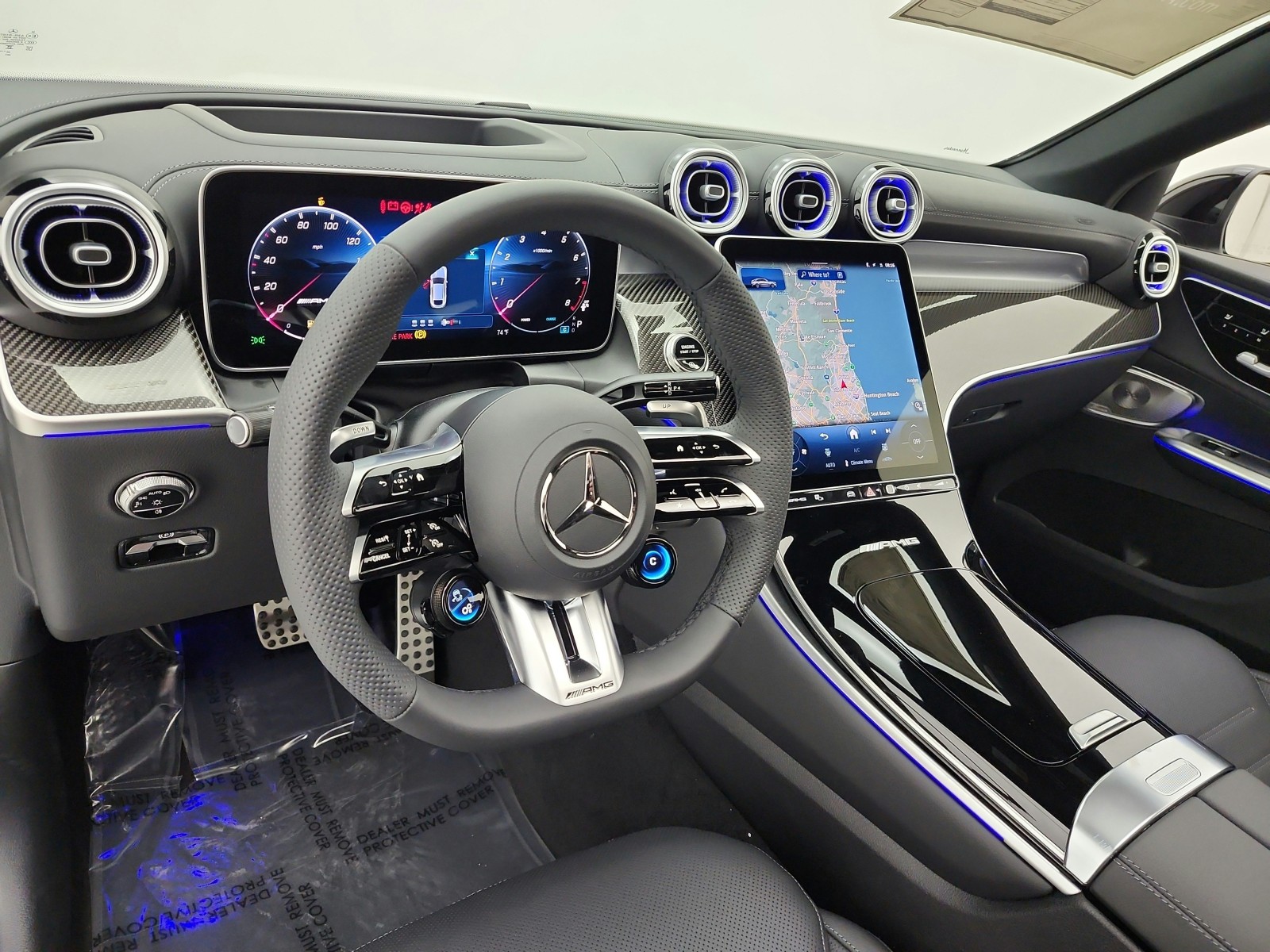 New 2026 MANUFAKTUR Moonlight White Metallic Mercedes-Benz AMG® GLC 43 4MATIC Coupe image 8