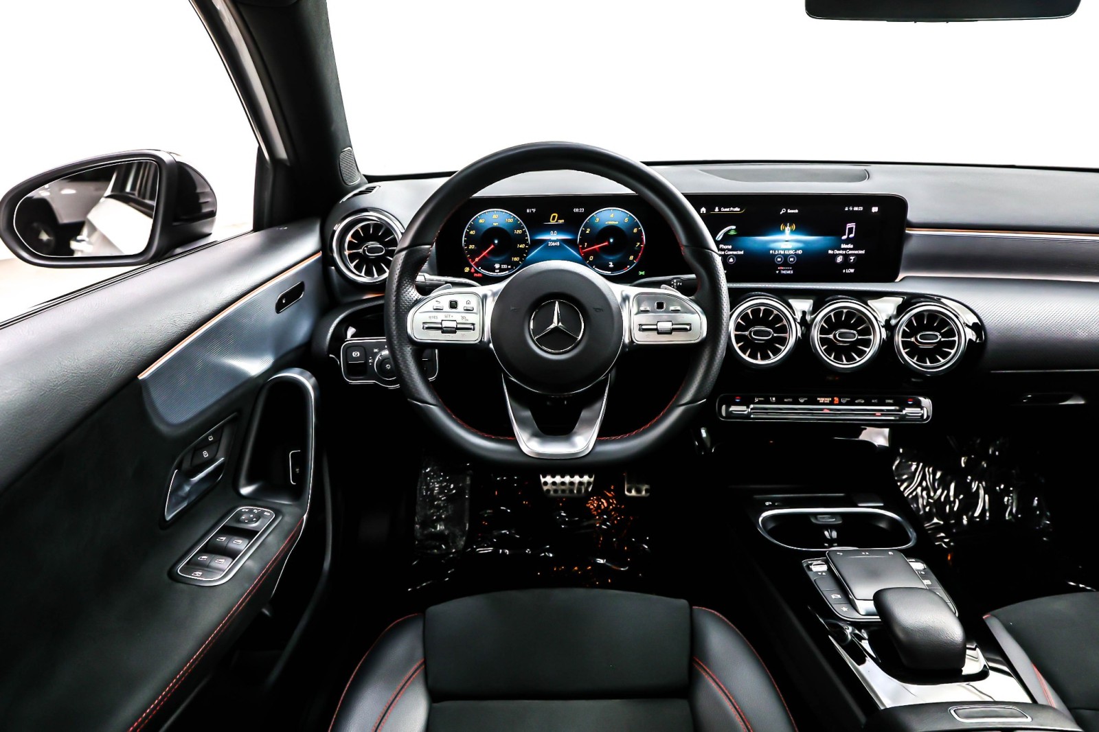 Used 2022 Polar White Mercedes-Benz A 220 Sedan image 5