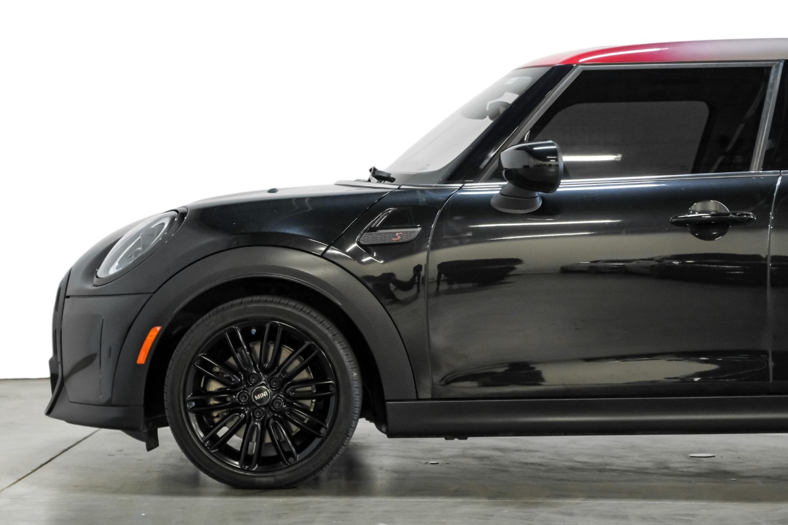 2024 MINI Hardtop 4 Door Cooper S SignatureTrim PanoRoof HtdSeats DynamicDigitalCluster 10