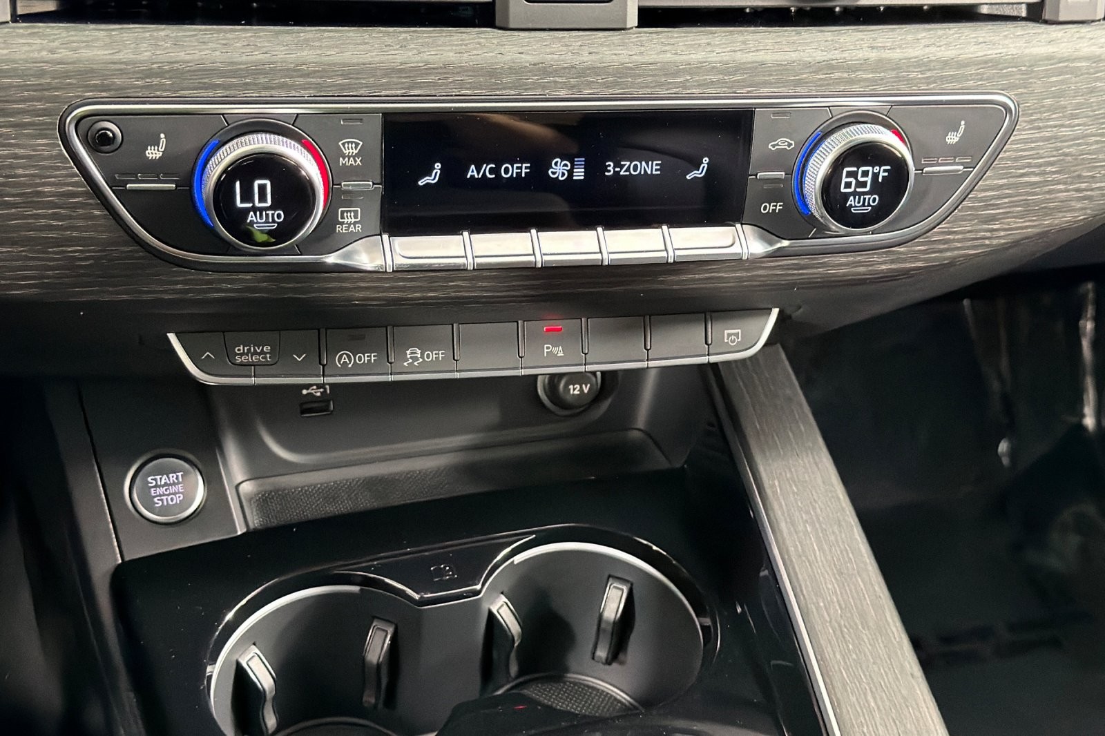 Used 2023 Glacier White Metallic Audi S line Premium 45 TFSI quattro image 18