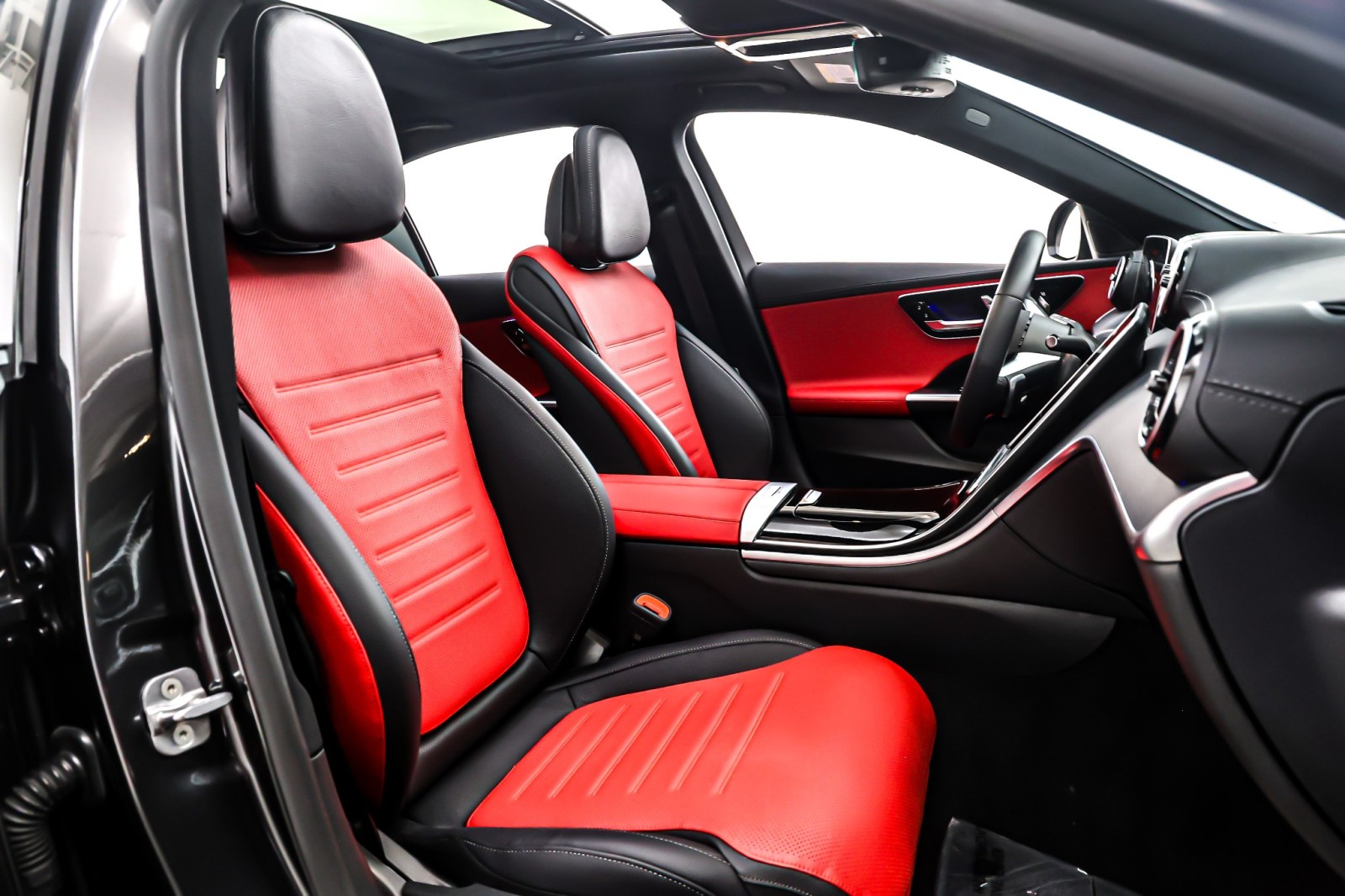 Certified Used 2025 Graphite Grey Metallic Mercedes-Benz C 300 Sedan image 9