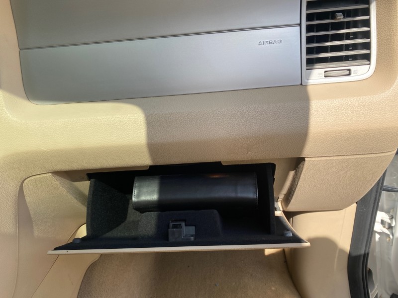 2010 Lincoln Navigator 4WD SUNROOF LOW MILES 31,209 in , 
