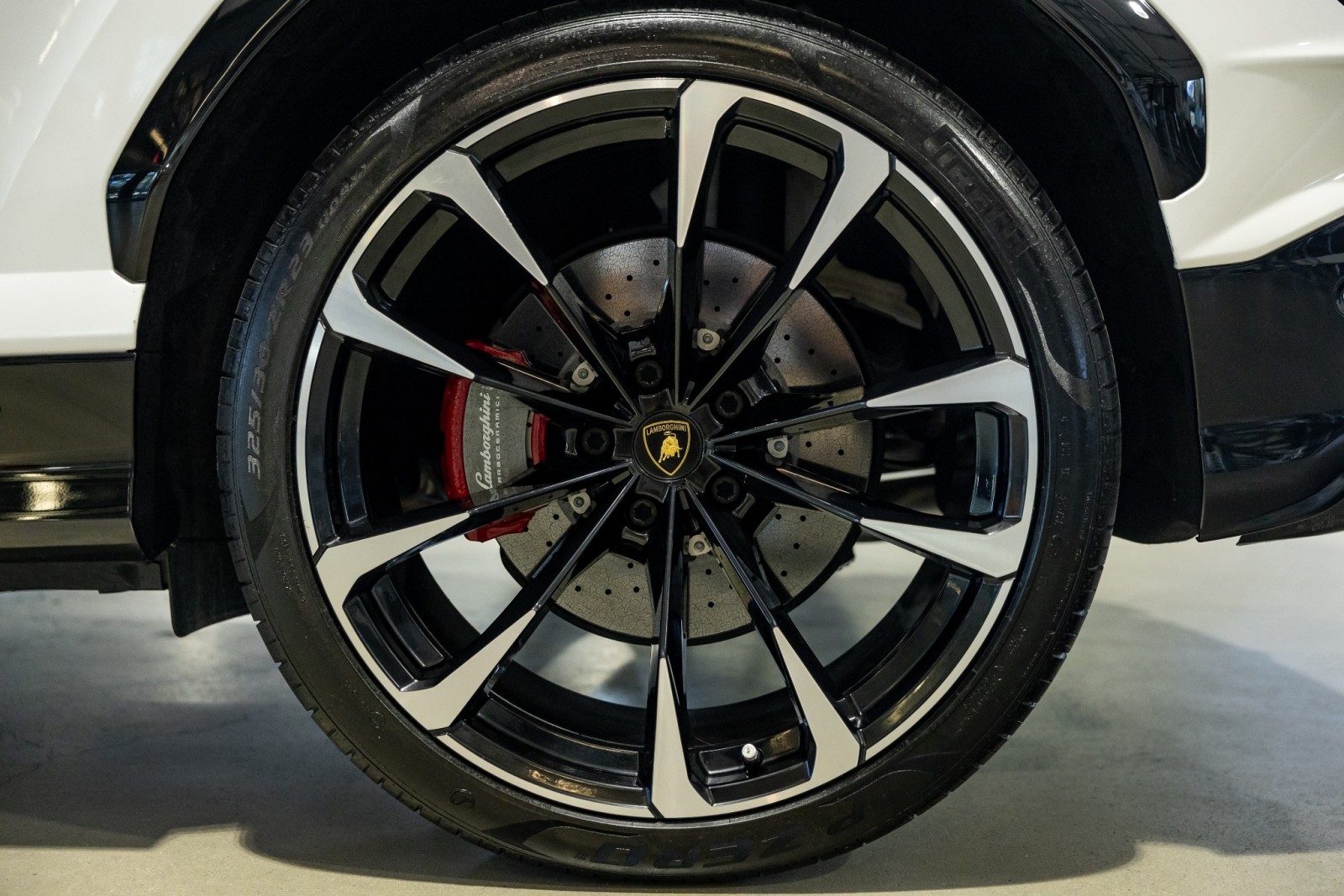 Used Car 2023 Lamborghini Urus  S For Sale Under $240,000 In Boerne, Texas