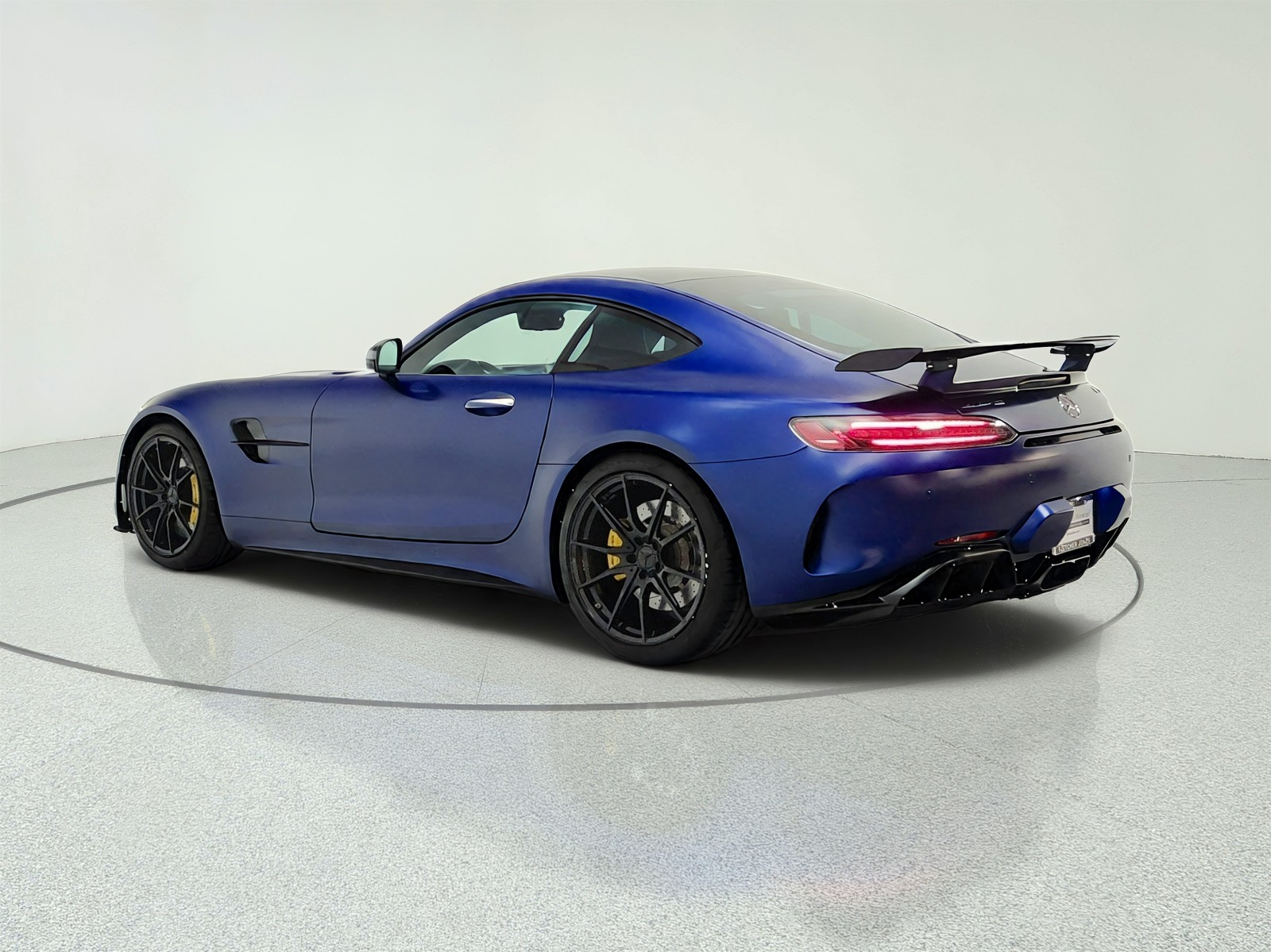 Certified Used 2020 designo Brilliant Blue Magno Mercedes-Benz AMG® GT R Coupe image 7