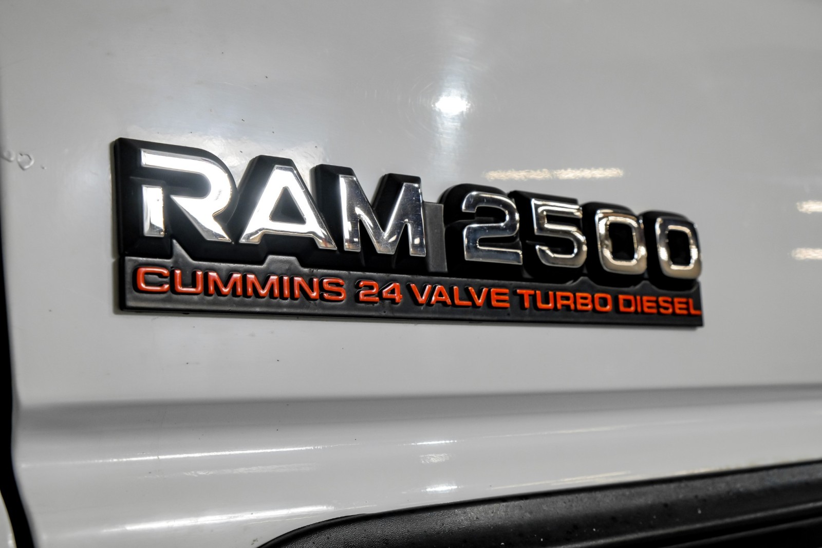 2001 Dodge Ram 2500  38