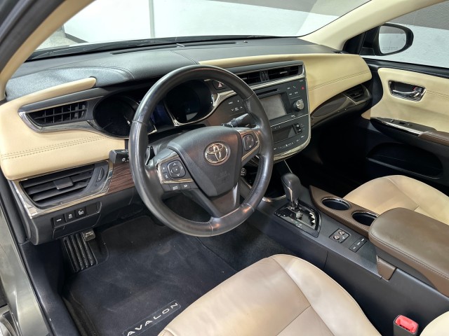 2013 Toyota Avalon XLE Touring 3.5L-V6 in , 