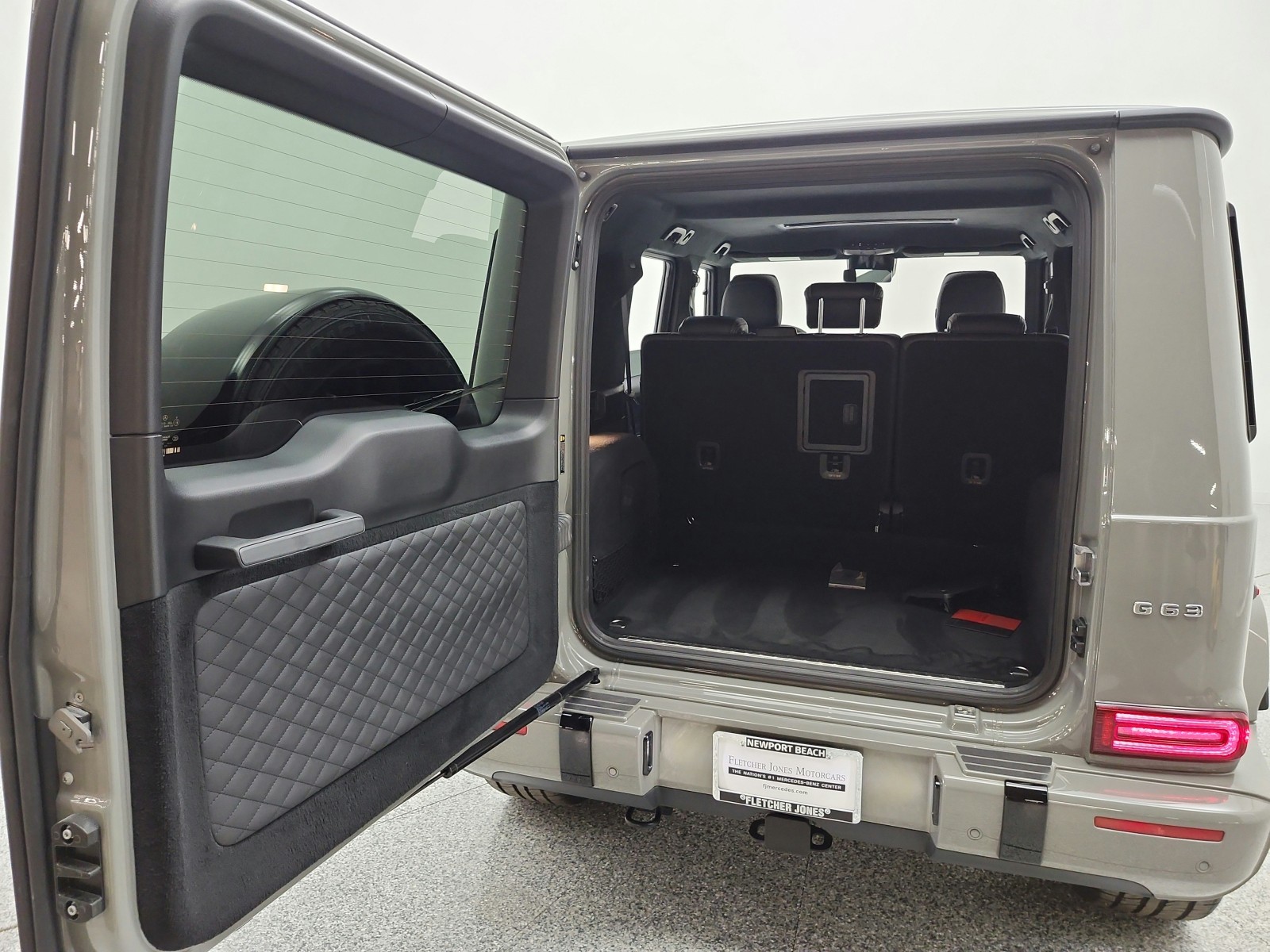 Certified Used 2023 G MANUFAKTUR Arabian Grey Mercedes-Benz AMG® G 63 4MATIC SUV image 18