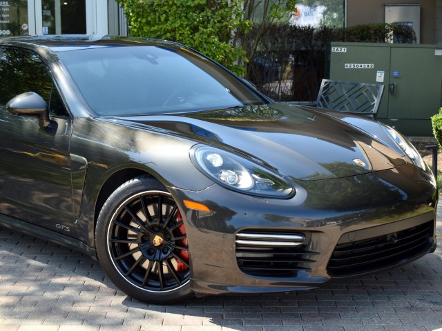 2016 Porsche Panamera GTS PDK Carbon Steering Wheel Lane Departure Premium Pkg. Plus Park Assist Bose Sound MSRP $133,580 5