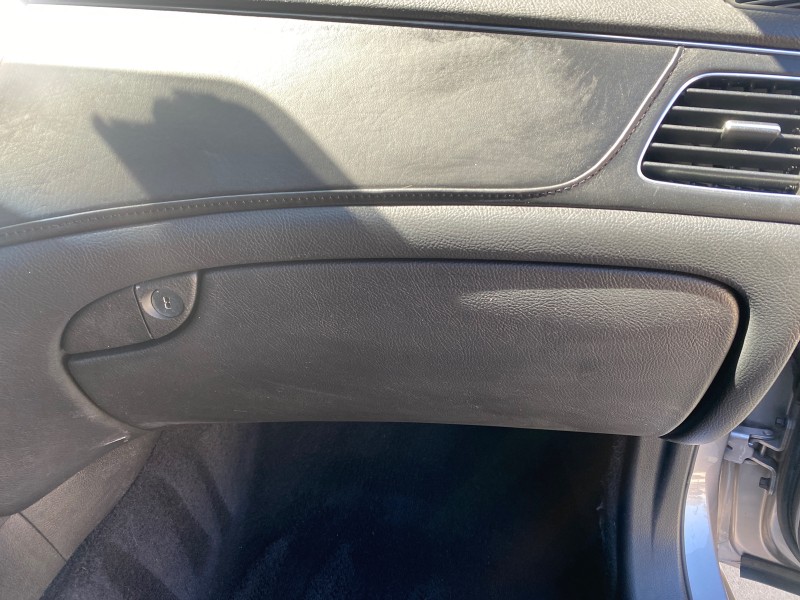 2012 Hyundai Genesis 3.8L SUNROOF PREM PKG in , 