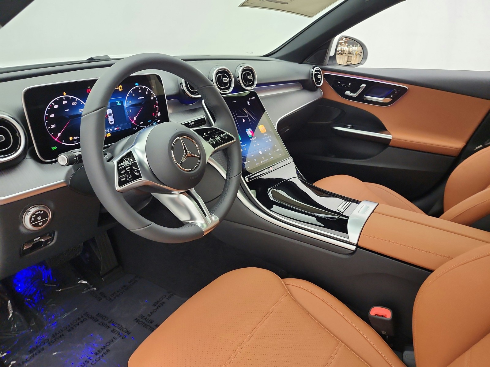 New 2026 MANUFAKTUR Moonlight White Metallic Mercedes-Benz C 300 Sedan image 18