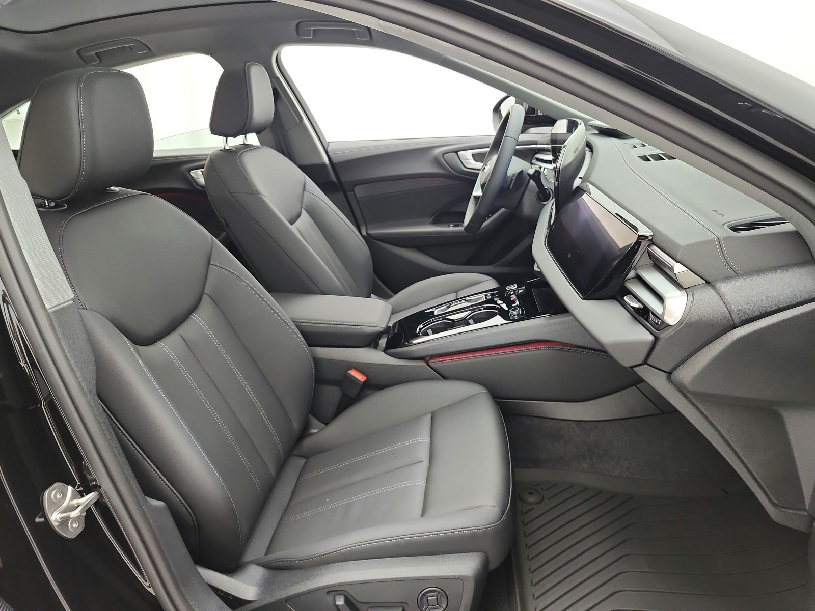 New 2026 Mythos Black Metallic Audi Premium Plus 2.0 TFSI quattro image 14
