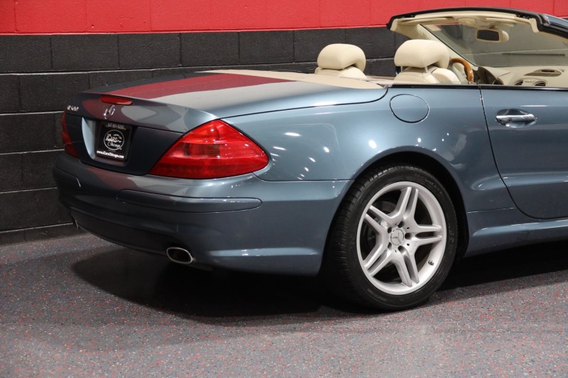 2006 Mercedes-Benz SL500 AMG Sport 2dr Convertible in , 