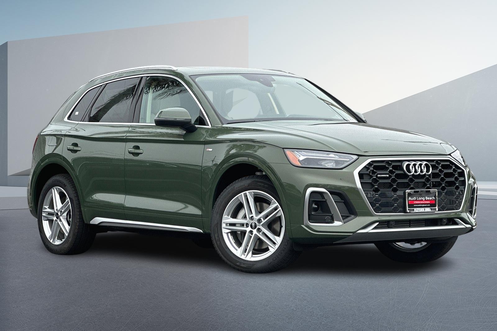 New 2024 Audi Q5 S line Premium SUV in Long Beach NA10834 Fletcher