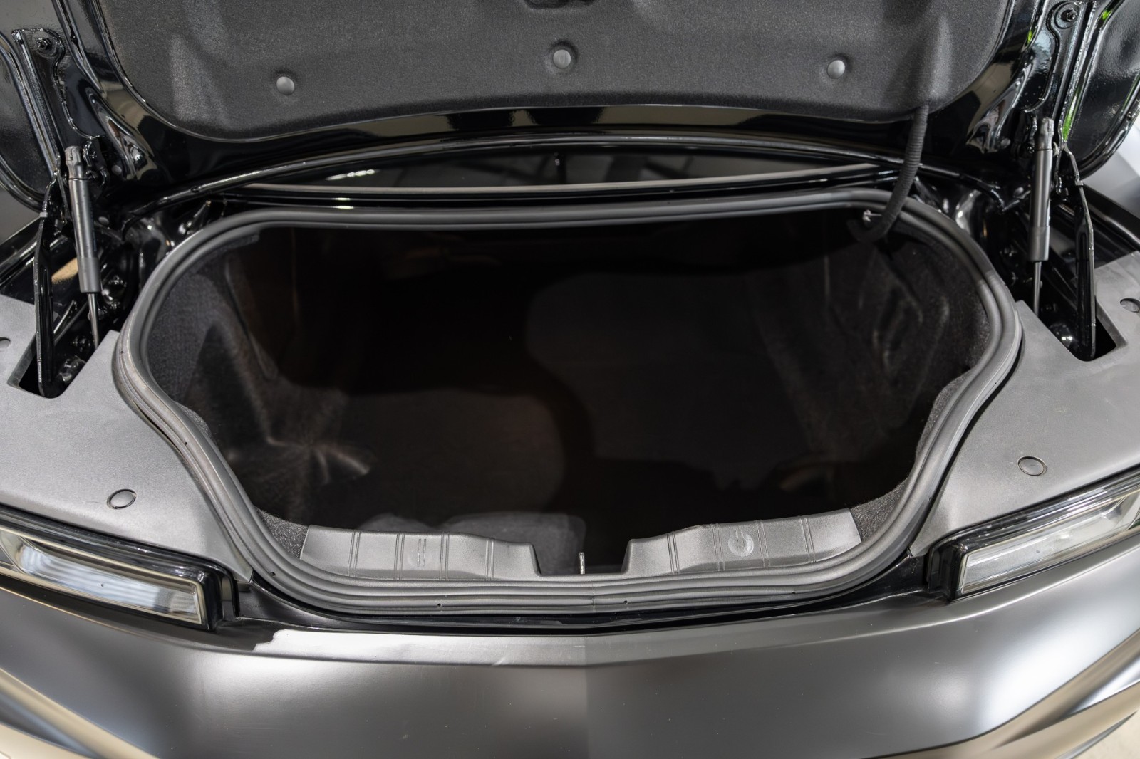 Used Car 2018 Chevrolet Camaro  Zl1 For Sale Under $80,000 In Boerne, Texas