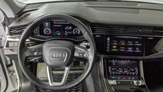 2019 Audi Q8 Premium 21