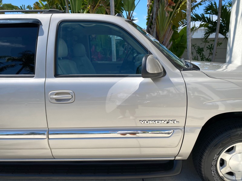 2004 GMC Yukon XL SLE 1 OWNER LEATHER SUNROOF in , 