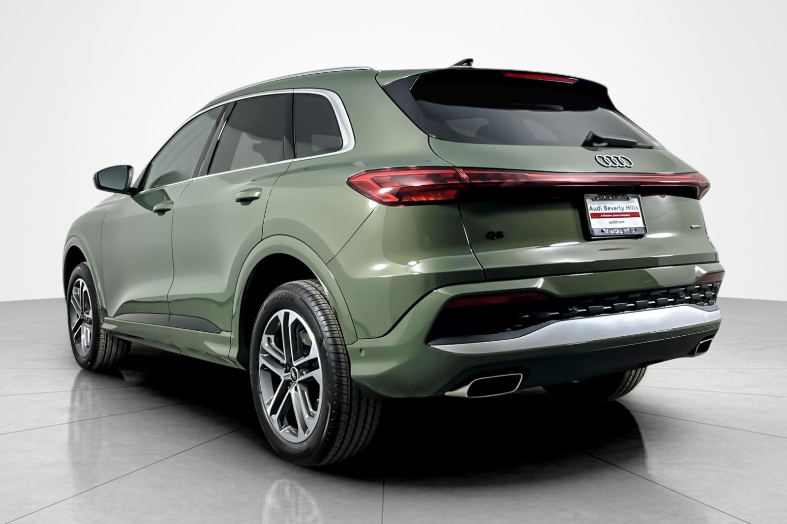 New 2026 District Green Metallic Audi Premium 2.0 TFSI quattro image 4